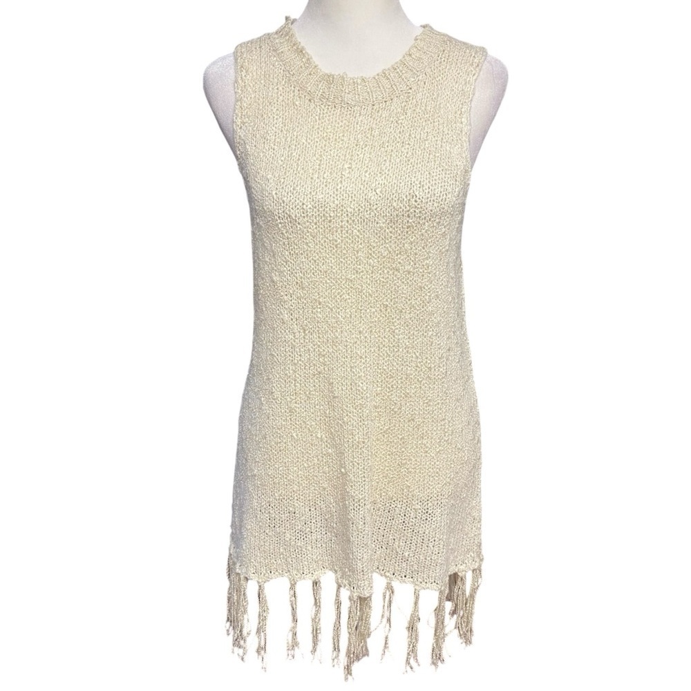 Easel Women’s Cream Sleeveless Knit Tunic with Fringe Size Medium Boho Hippie